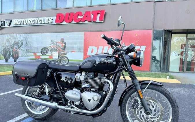 2023 Triumph Bonneville T120 Black Jet Black