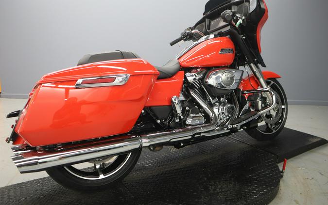 2026 Harley-Davidson Street Glide FLHX