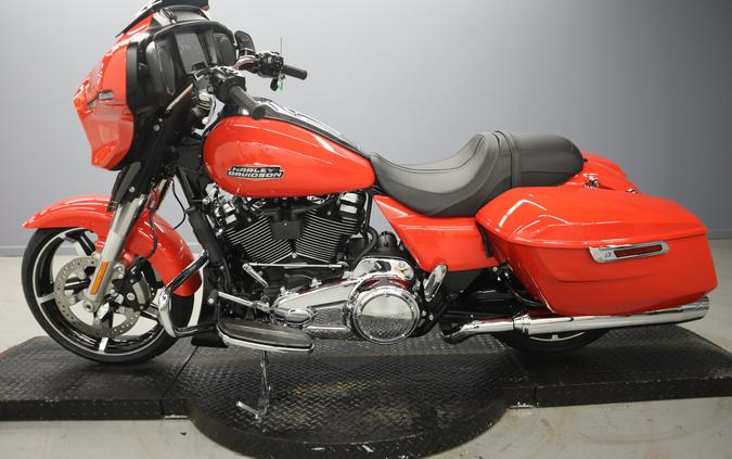 2026 Harley-Davidson Street Glide FLHX