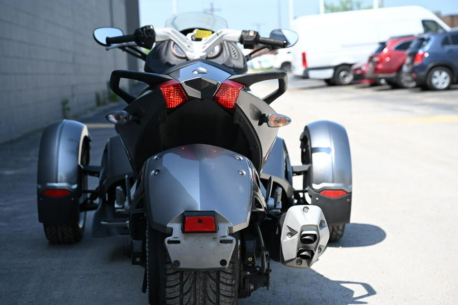 2013 Can-Am® Spyder® RS SM5