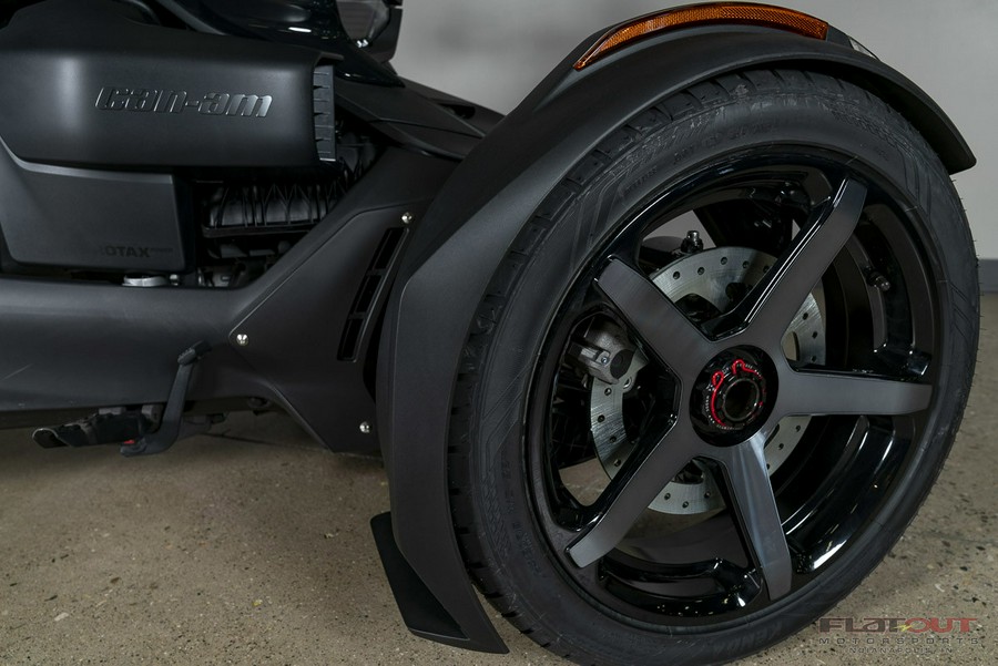 2025 Can-Am RYKER 900 SPORT