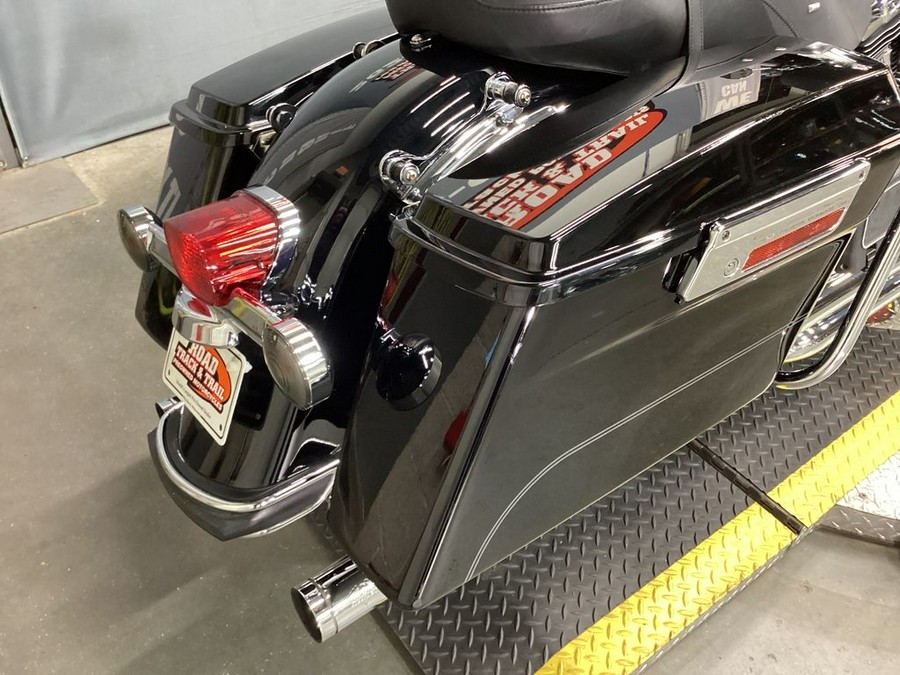 2010 Harley-Davidson® FLHR - Road King®