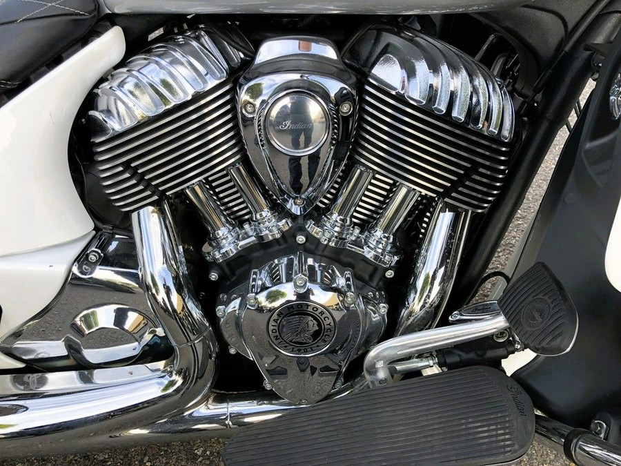 2019 Indian Motorcycle® Roadmaster® Polished Bronze / Thunder Black