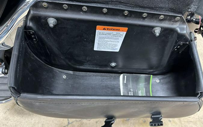 2023 Kawasaki Vulcan 900 Classic LT