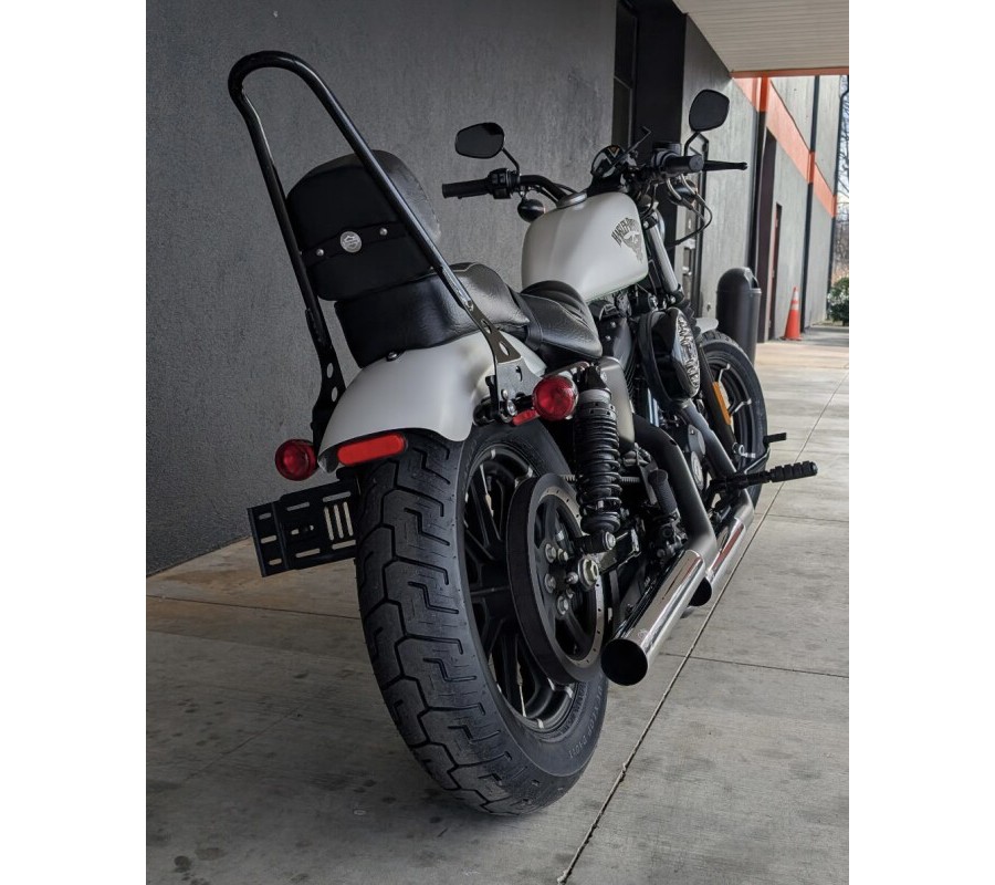 XL 883N 2018 Iron 883™