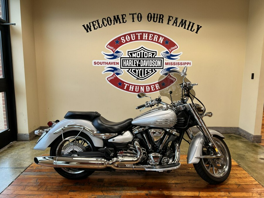 Used 2009 Yamaha XV1900 Roadliner Motorcycle For Sale Near Memphis, TN