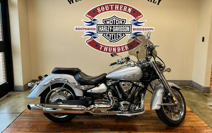 Used 2009 Yamaha XV1900 Roadliner Motorcycle For Sale Near Memphis, TN