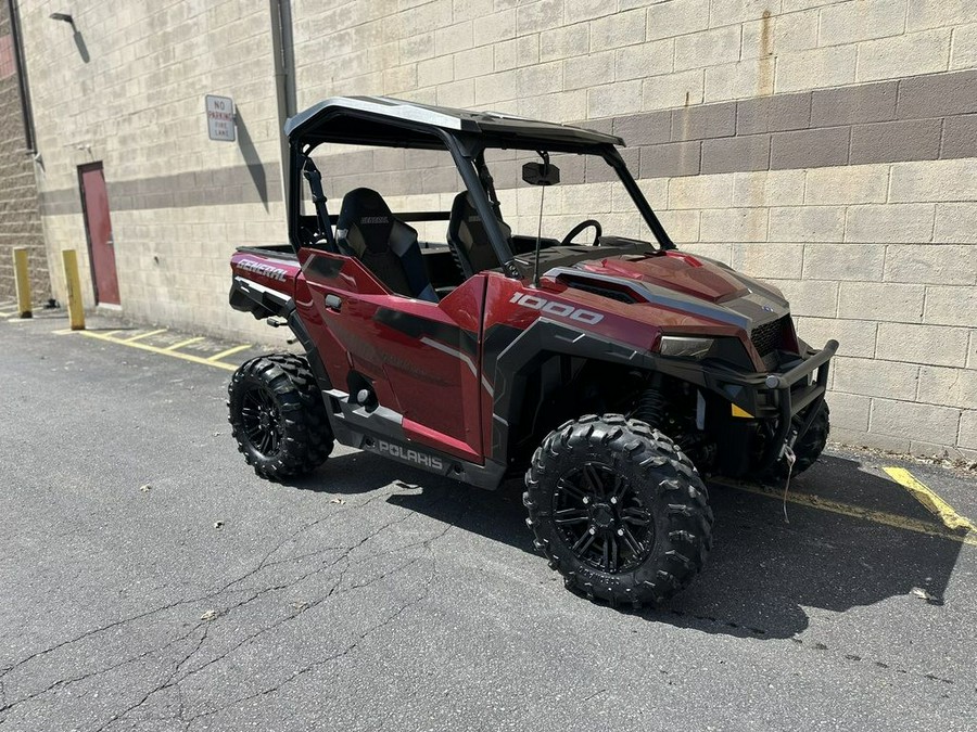 2021 Polaris® General 1000 Deluxe