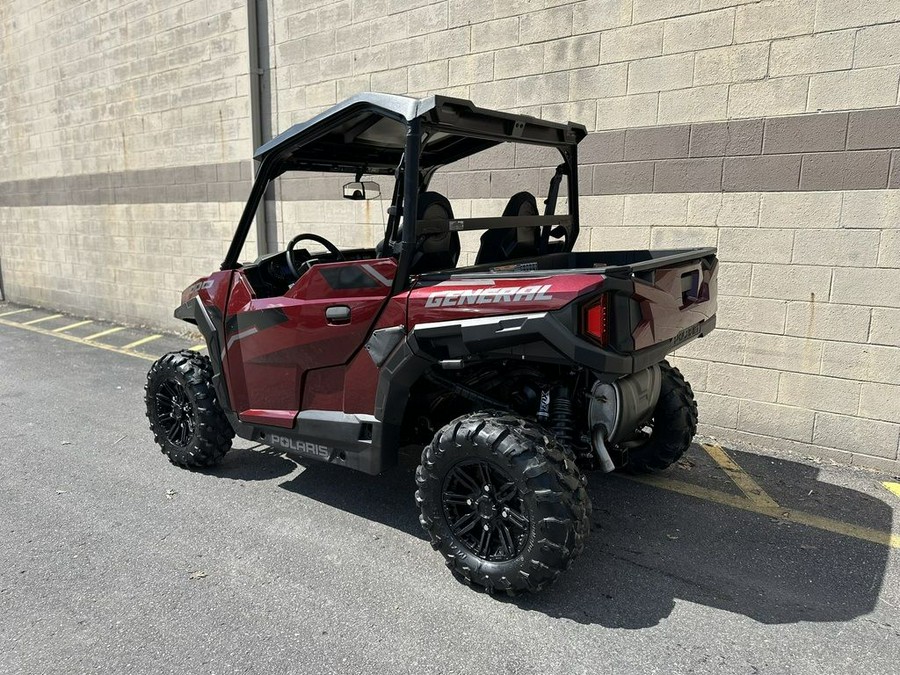 2021 Polaris® General 1000 Deluxe