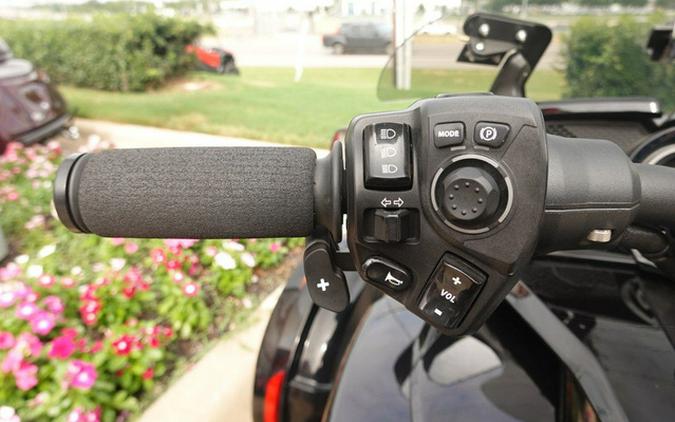 2020 Can-Am Spyder F3 Limited Dark