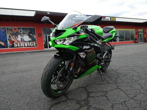 2020 Kawasaki Ninja ZX-6R MC Commute Review Photo Gallery