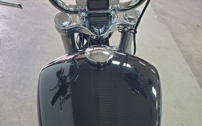 2023 Harley-Davidson Softail Standard Vivid Black