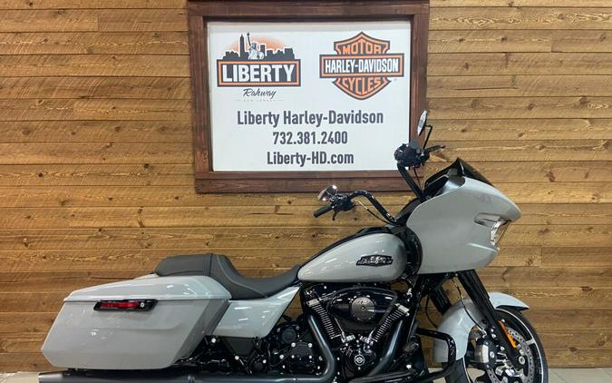 2024 Harley-Davidson Road Glide™ Billiard Gray - Black Finish FLTRX