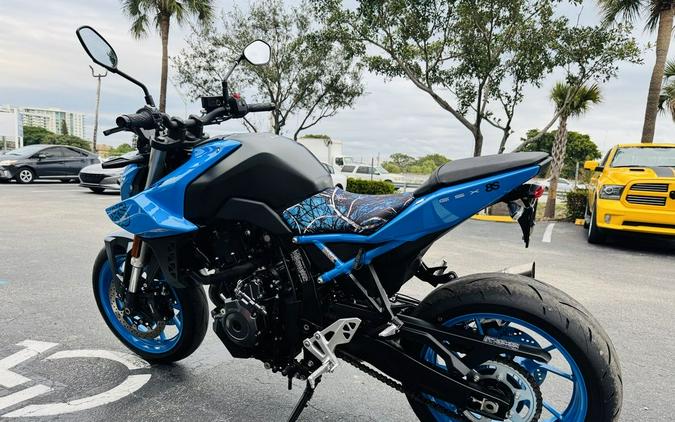2023 Suzuki GSX-8S