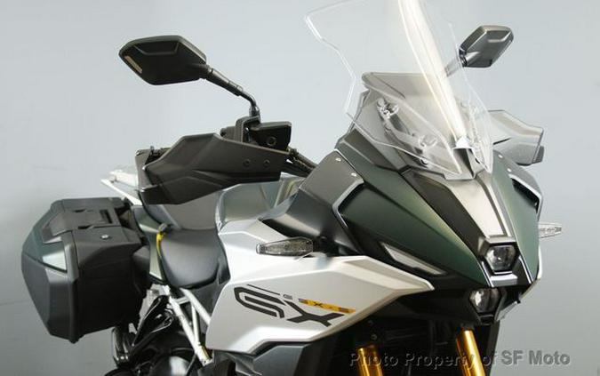 2024 Suzuki GSX-S 1000GX+