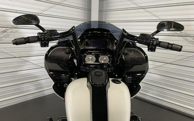 2020 Harley-Davidson® FLTRXSE - CVO™ Road Glide®