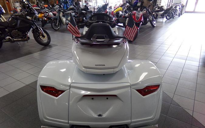 2018 Honda® Gold Wing Tour Automatic DCT Pearl White