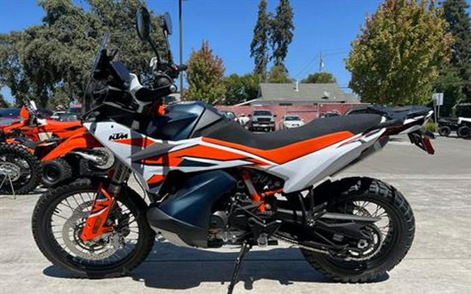 2024 KTM 890 Adventure R