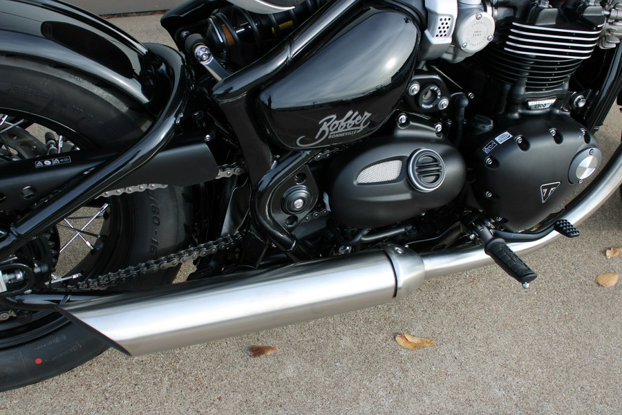 2025 Triumph Bonneville Bobber
