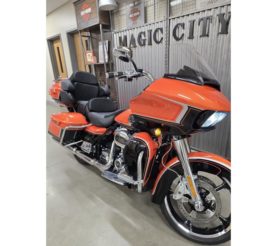 FLTRKSE 2022 CVO Road Glide Limited