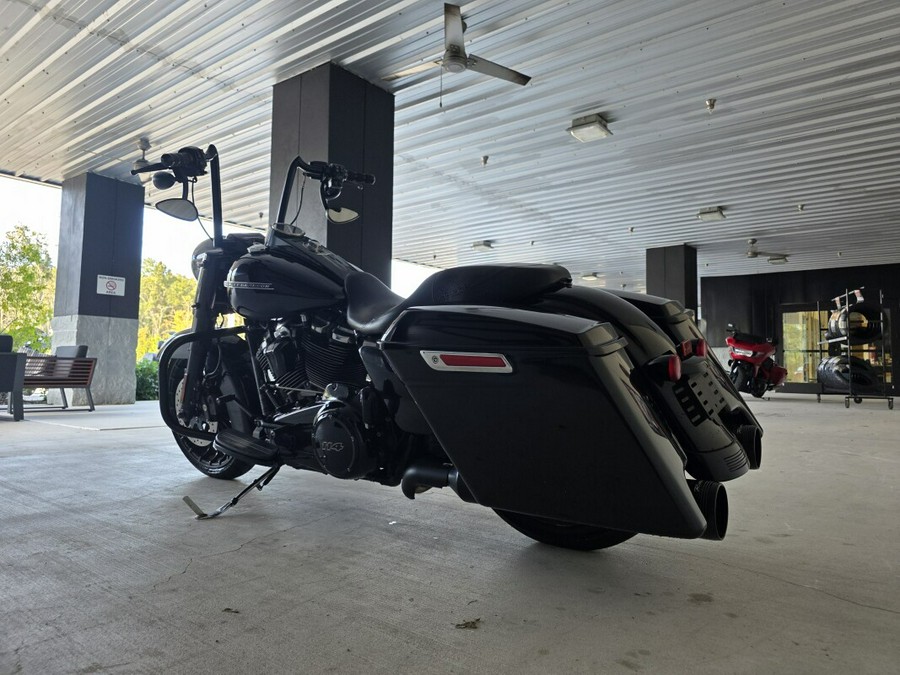 2019 Harley-Davidson® Road King® Special