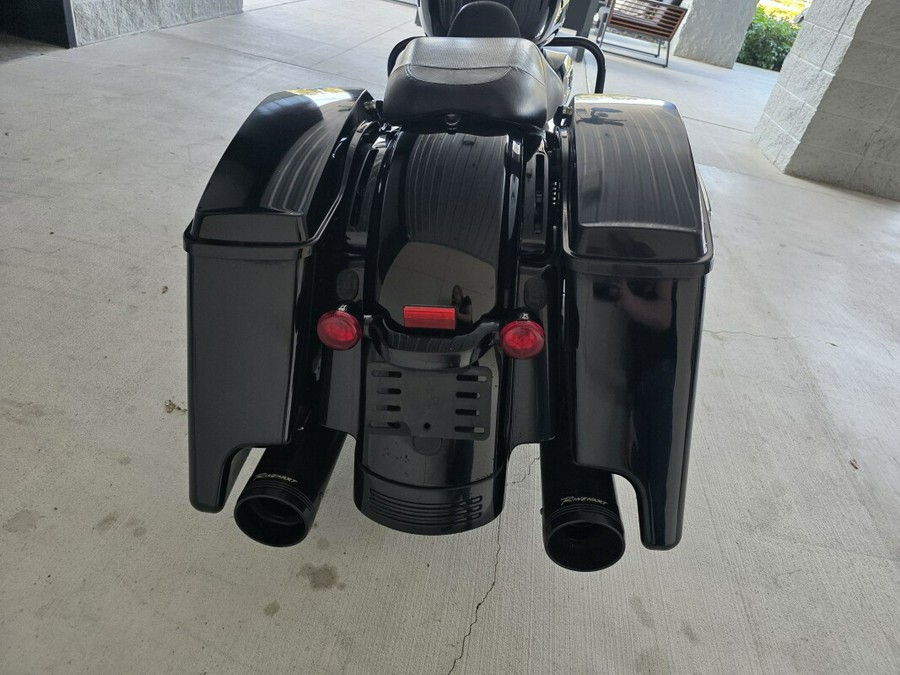 2019 Harley-Davidson® Road King® Special