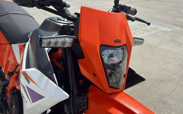 New 2026 KTM 390 SMC R