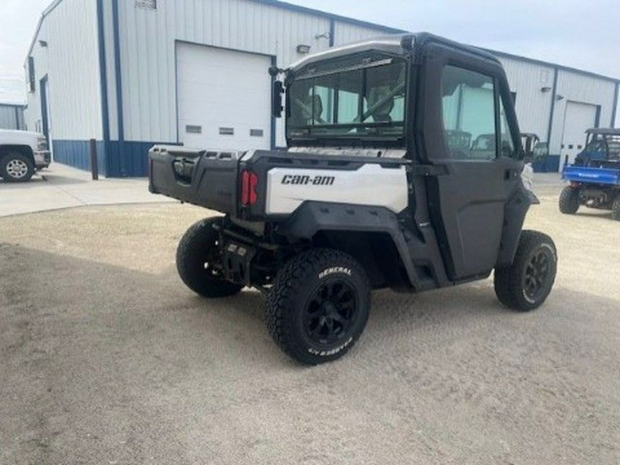 2019 Can-Am Defender XT CAB HD10