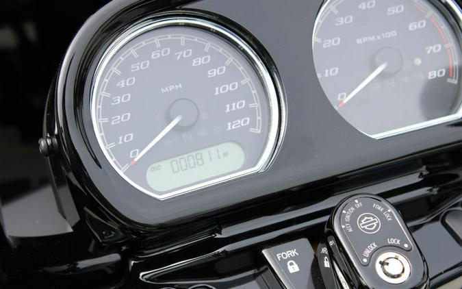 2024 Harley-Davidson® FLTRT - Road Glide® 3