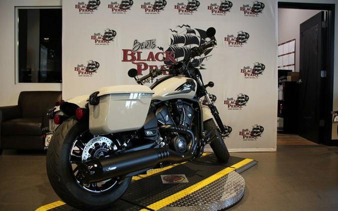 2026 Indian SPORT SCOUT RT, CHALK, 49ST