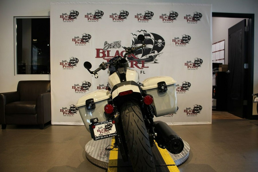 2026 Indian SPORT SCOUT RT, CHALK, 49ST