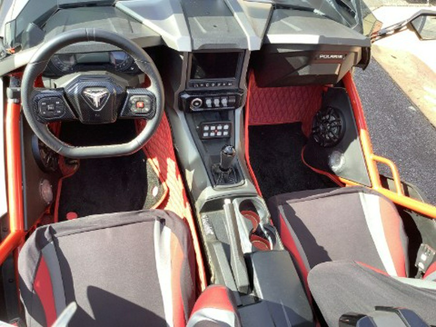 2024 Slingshot MANUAL R MODEL