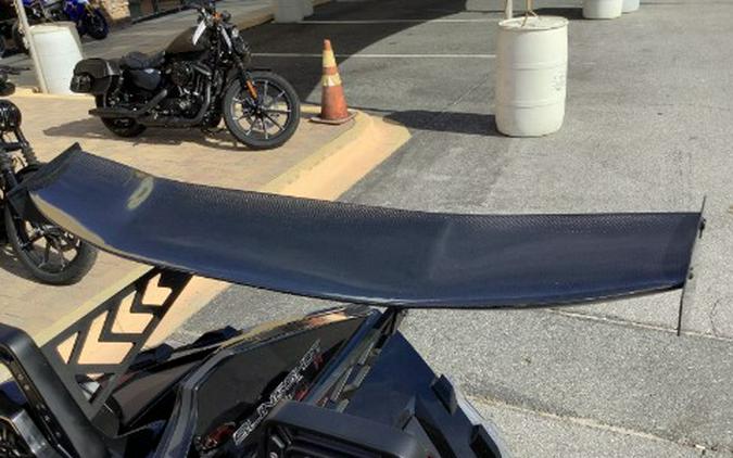 2024 Slingshot MANUAL R MODEL