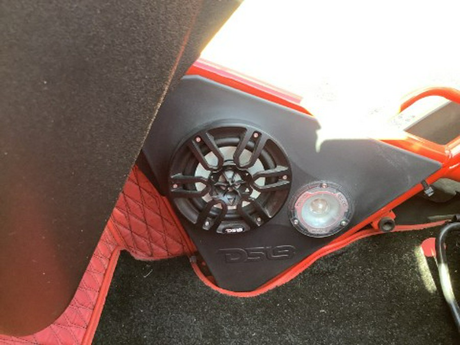 2024 Slingshot MANUAL R MODEL