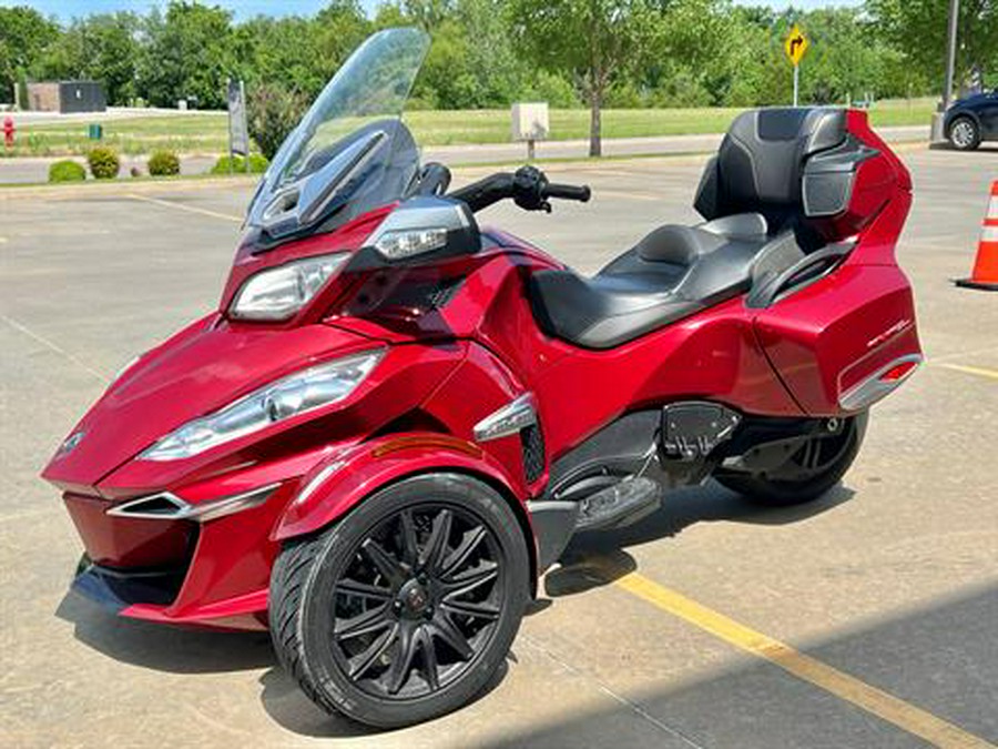 2015 Can-Am Spyder® RT-S SM6