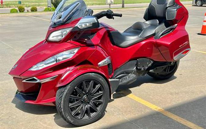 2015 Can-Am Spyder® RT-S SM6