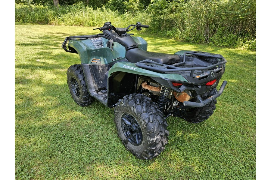 2023 Can-Am OUTLANDER PRO XU HD7