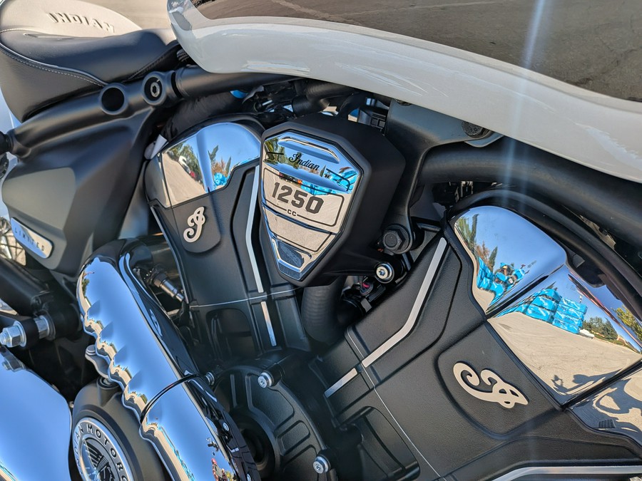 2025 Indian Motorcycle Scout® Classic Limited +Tech