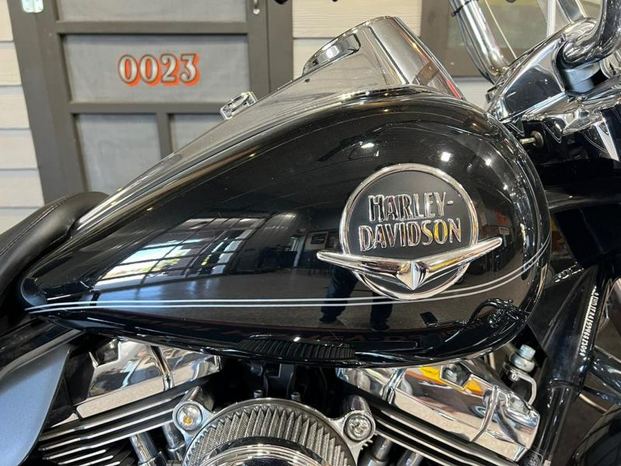 2009 Harley-Davidson® FLHRC - Road King® Classic
