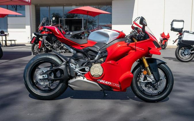 2026 Ducati Panigale V4 R