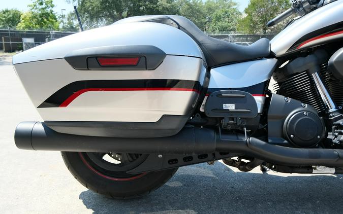 2018 YAMAHA STAR ELUDER