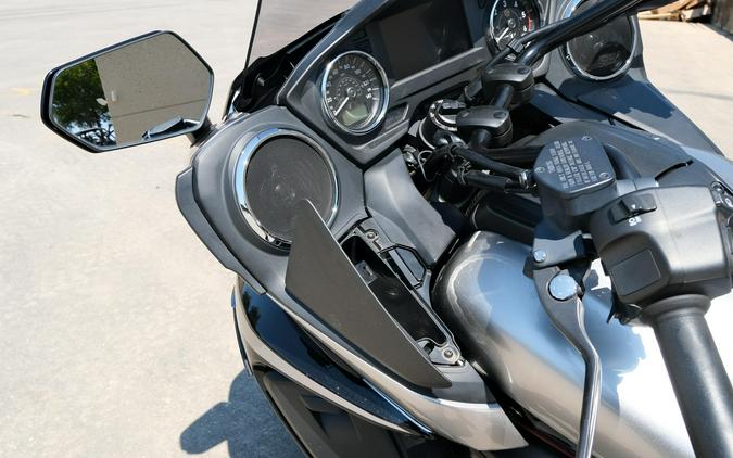2018 YAMAHA STAR ELUDER