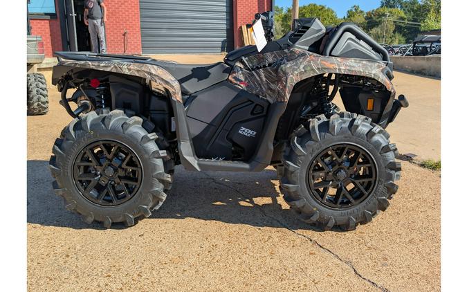 2026 Can-Am OUTLANDER XMR 700