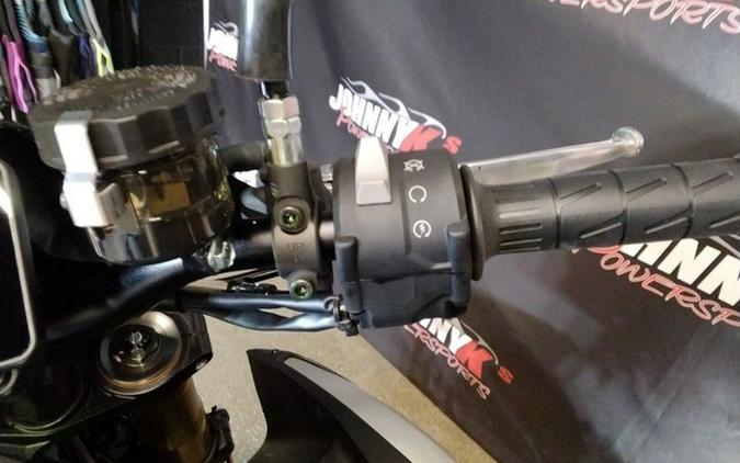 2026 Kawasaki Z900 SE ABS