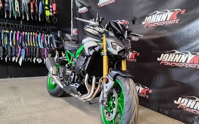 2026 Kawasaki Z900 SE ABS