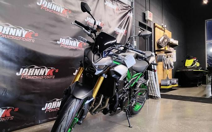 2026 Kawasaki Z900 SE ABS