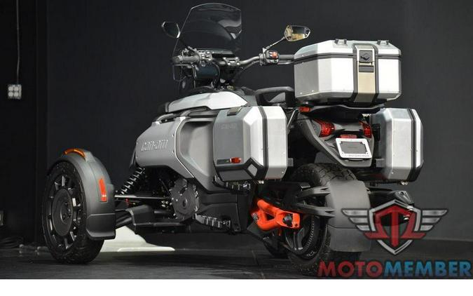 2025 Can-Am Canyon XT