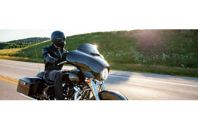 2021 Harley-Davidson® Street Glide® Base