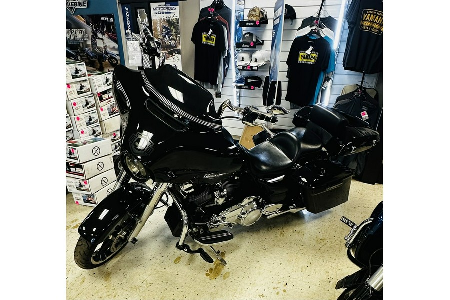 2021 Harley-Davidson® Street Glide® Base