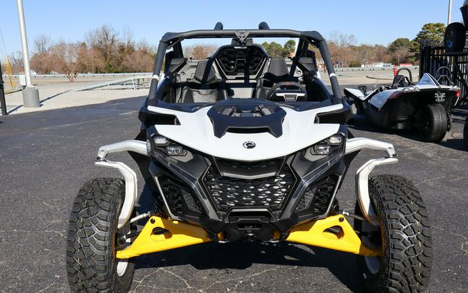 2024 Can-Am® Maverick R 999T DCT